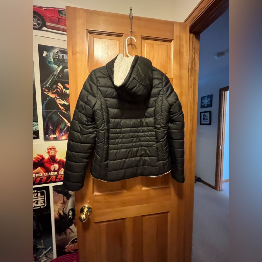 Winter jacket - Picture 3 of 3